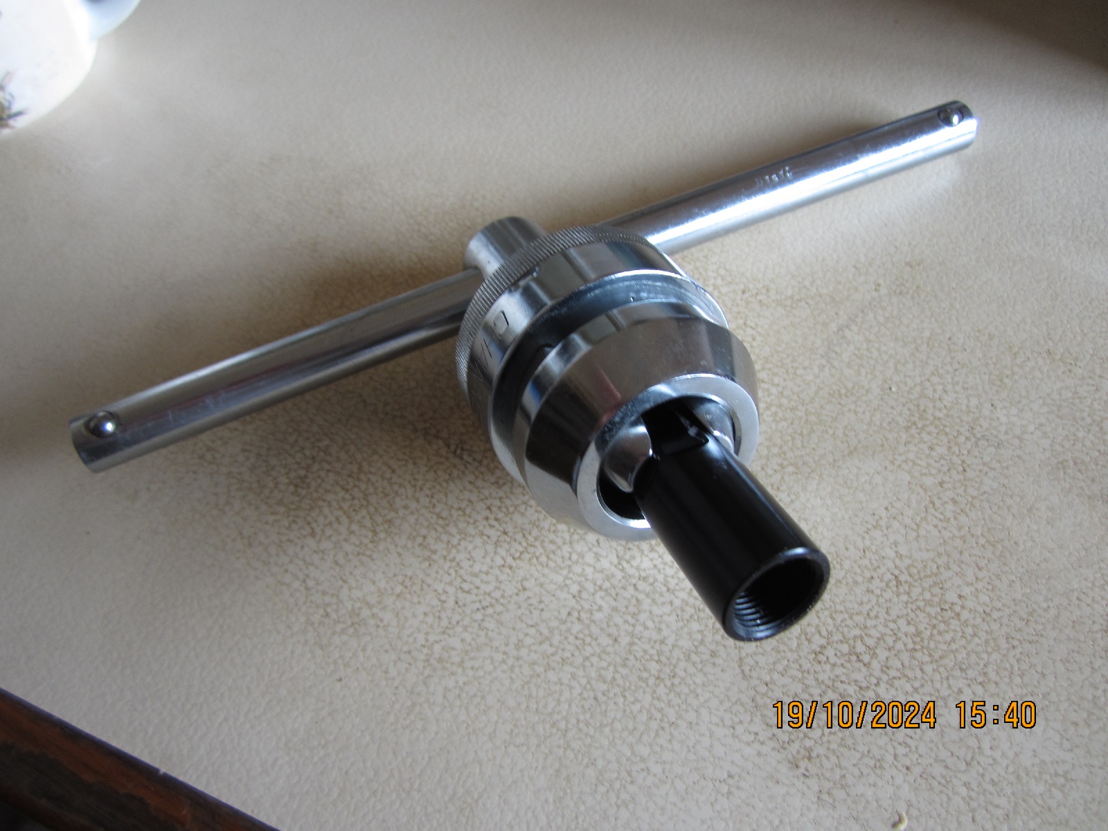 muzzle removal tool 2 R.jpg