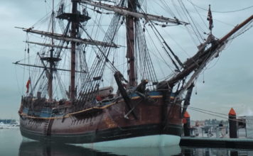 Replica-of-Captain-Cooks-ship-HMS-Endeavour-356x220.png