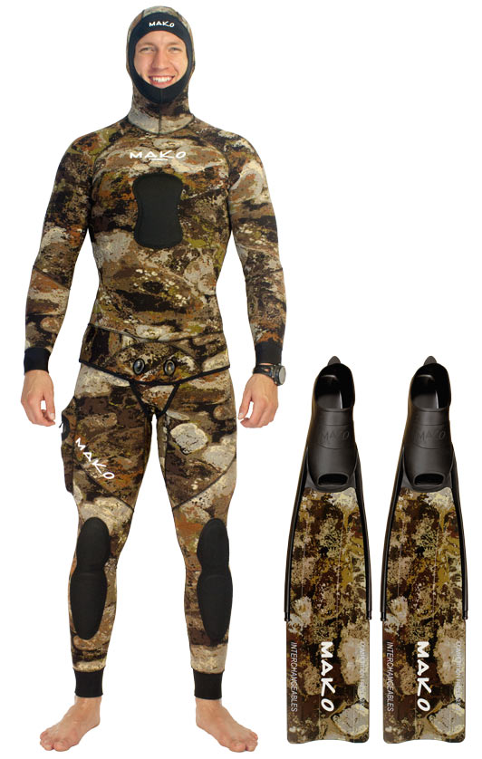 competition-freedive-fins-reef-camo-wetsuit.jpg