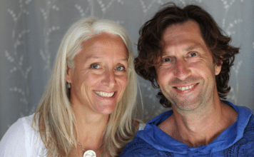 Yoga Instructor Jean Philippe Joins Sara Campbell's Discover Your Depths